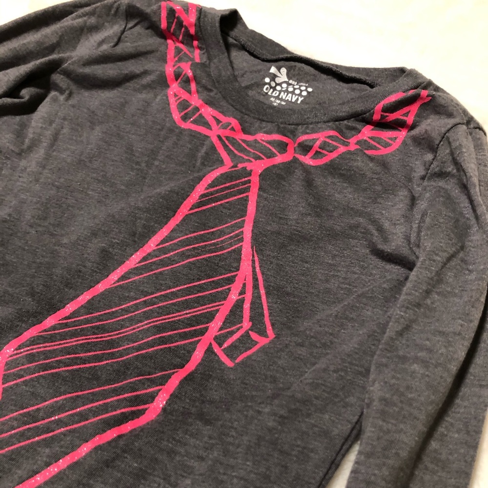 Girl’s Old Navy Tie Silhouette Graphic Tee Size M/8 - Picture 7 of 8